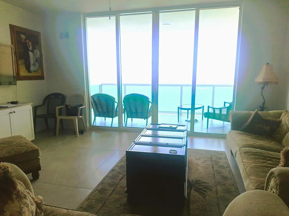 2650 Lake Shore Drive #1705 Riviera Beach, FL 33404