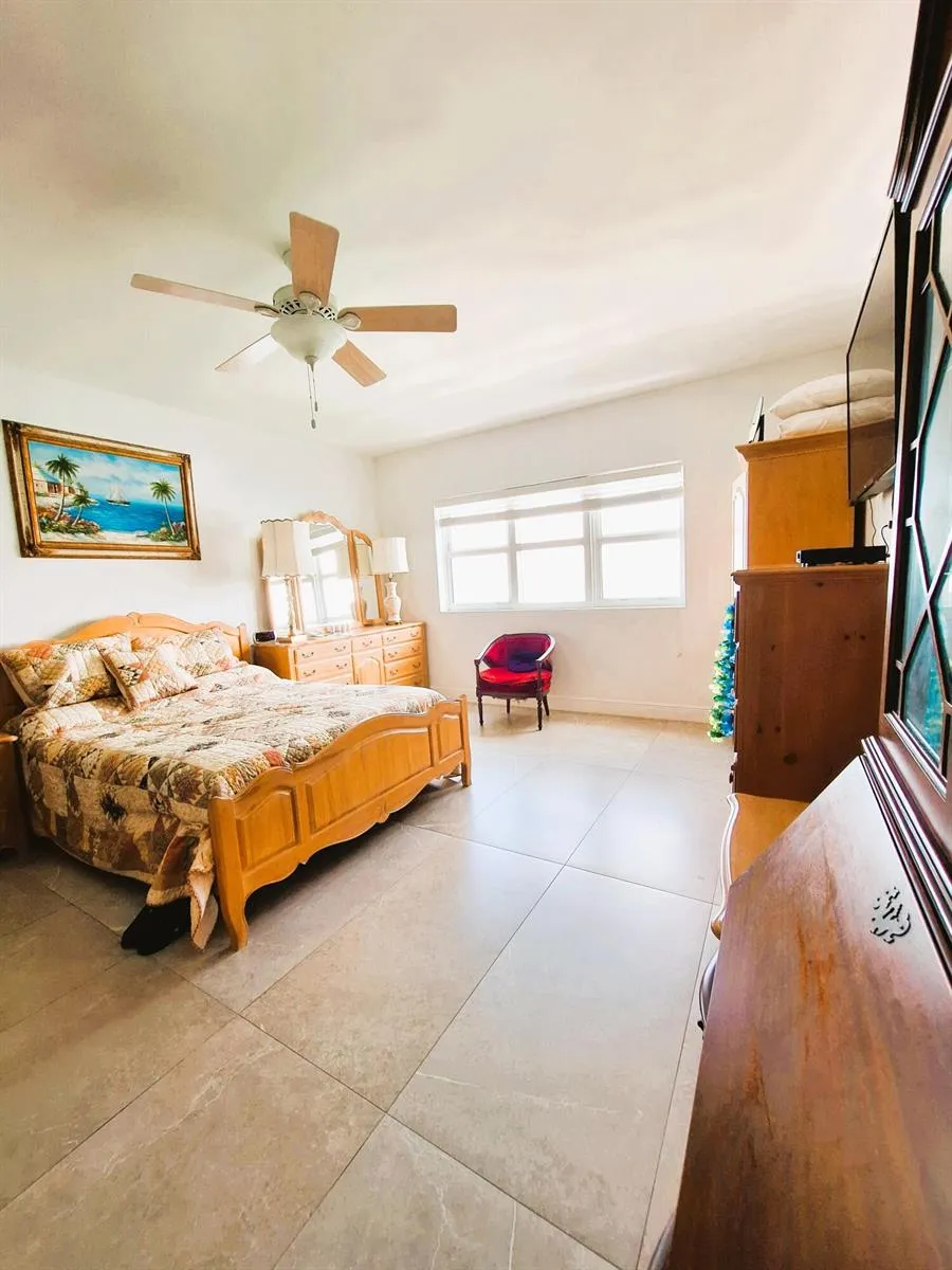 2650 Lake Shore Drive #1705 Riviera Beach, FL 33404
