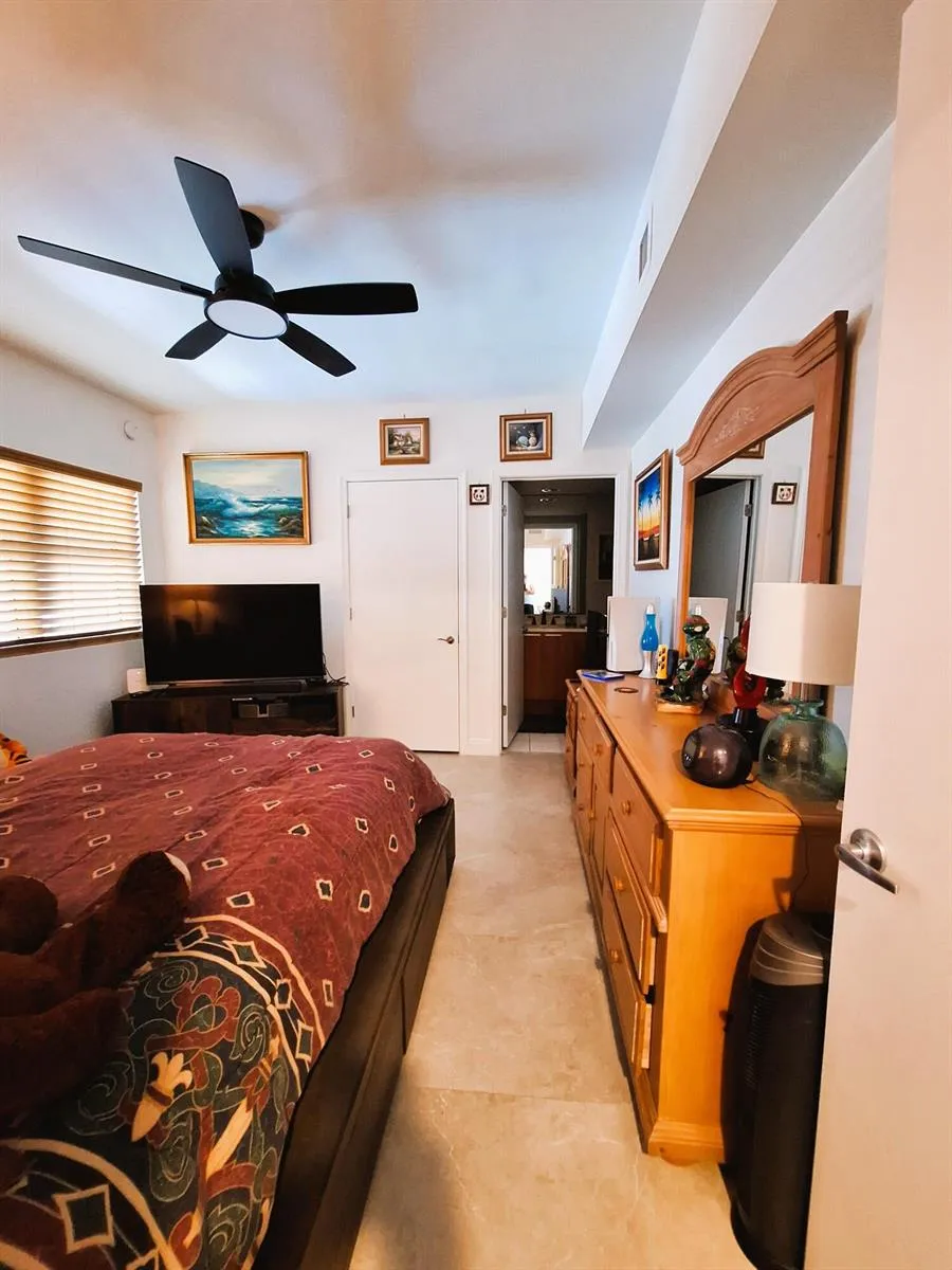 2650 Lake Shore Drive #1705 Riviera Beach, FL 33404