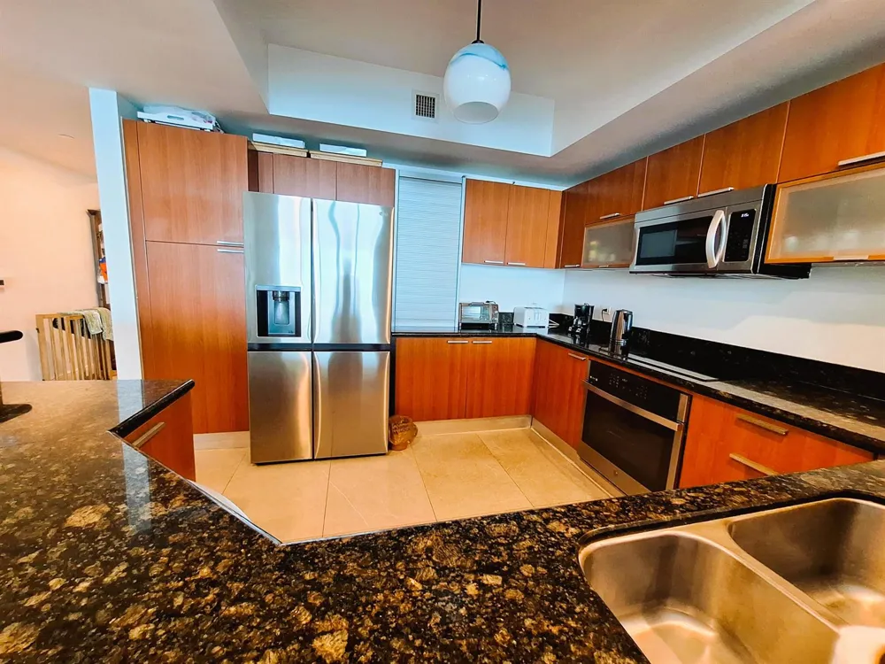 2650 Lake Shore Drive #1705 Riviera Beach, FL 33404
