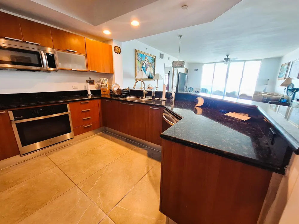 2650 Lake Shore Drive #1705 Riviera Beach, FL 33404