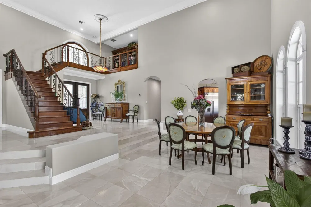 8704 WENDY LANE E West Palm Beach, FL 33411