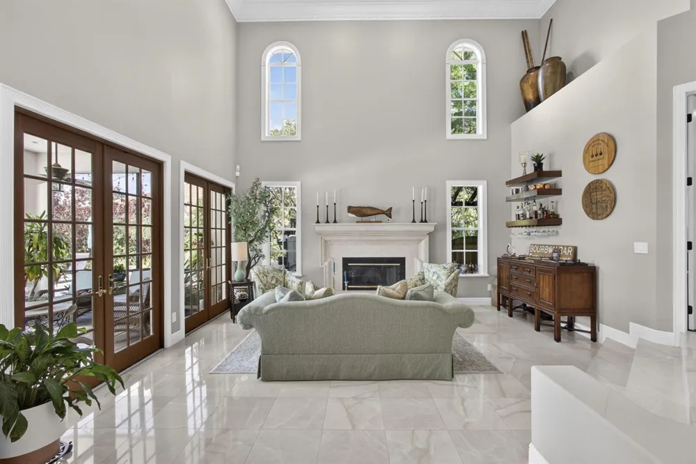 8704 WENDY LANE E West Palm Beach, FL 33411