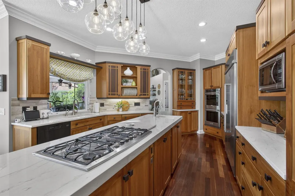 8704 WENDY LANE E West Palm Beach, FL 33411