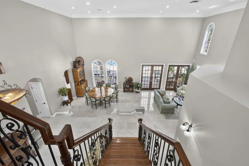 8704 WENDY LANE E West Palm Beach, FL 33411