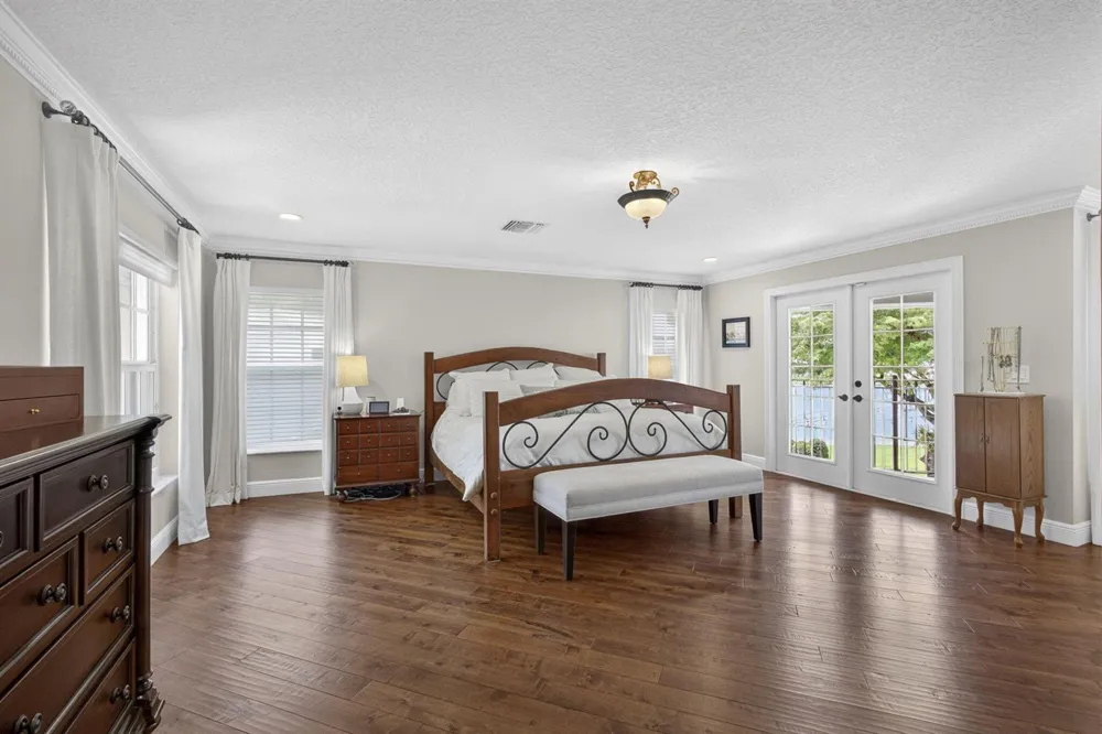 8704 WENDY LANE E West Palm Beach, FL 33411