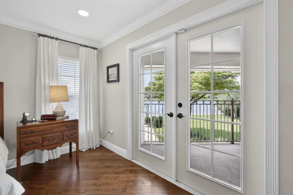 8704 WENDY LANE E West Palm Beach, FL 33411