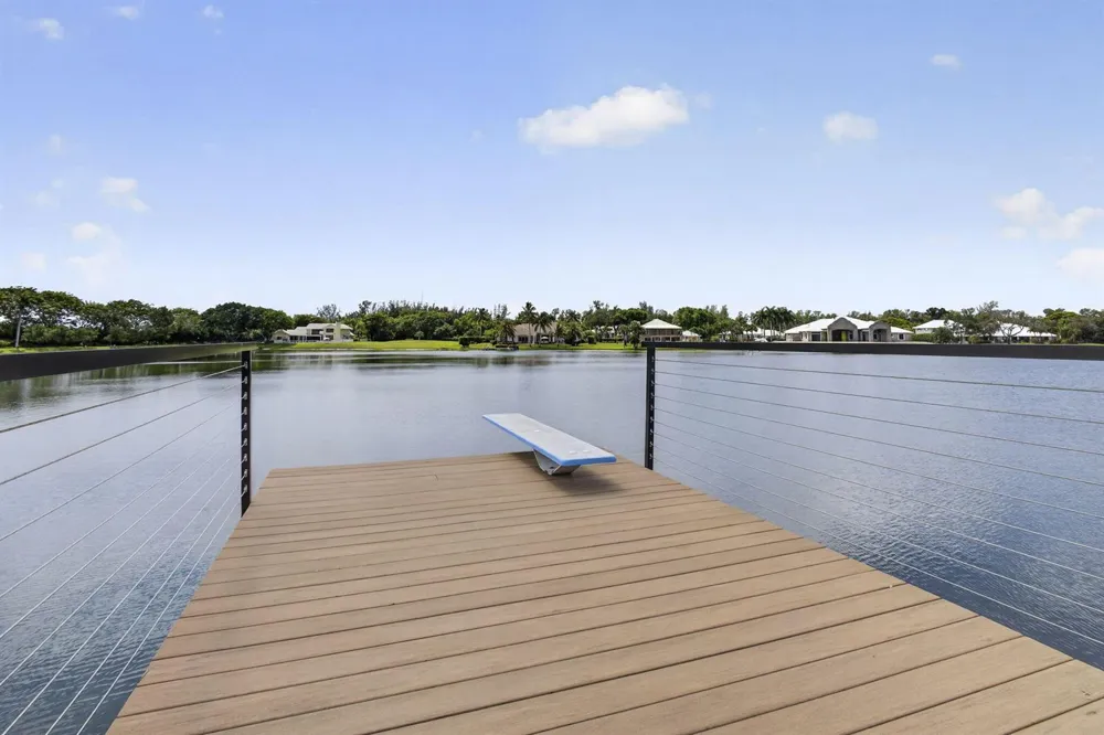 8704 WENDY LANE E West Palm Beach, FL 33411