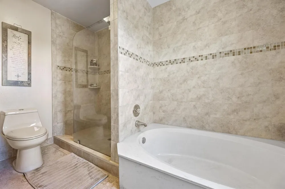 940 SW 96TH AVENUE Pembroke Pines, FL 33025