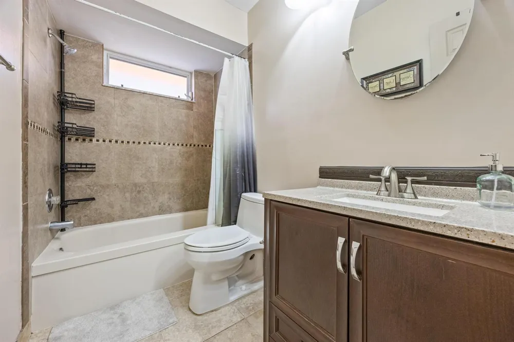 940 SW 96TH AVENUE Pembroke Pines, FL 33025