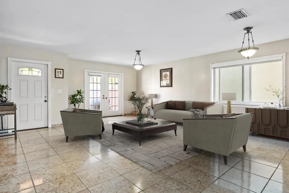 940 SW 96TH AVENUE Pembroke Pines, FL 33025