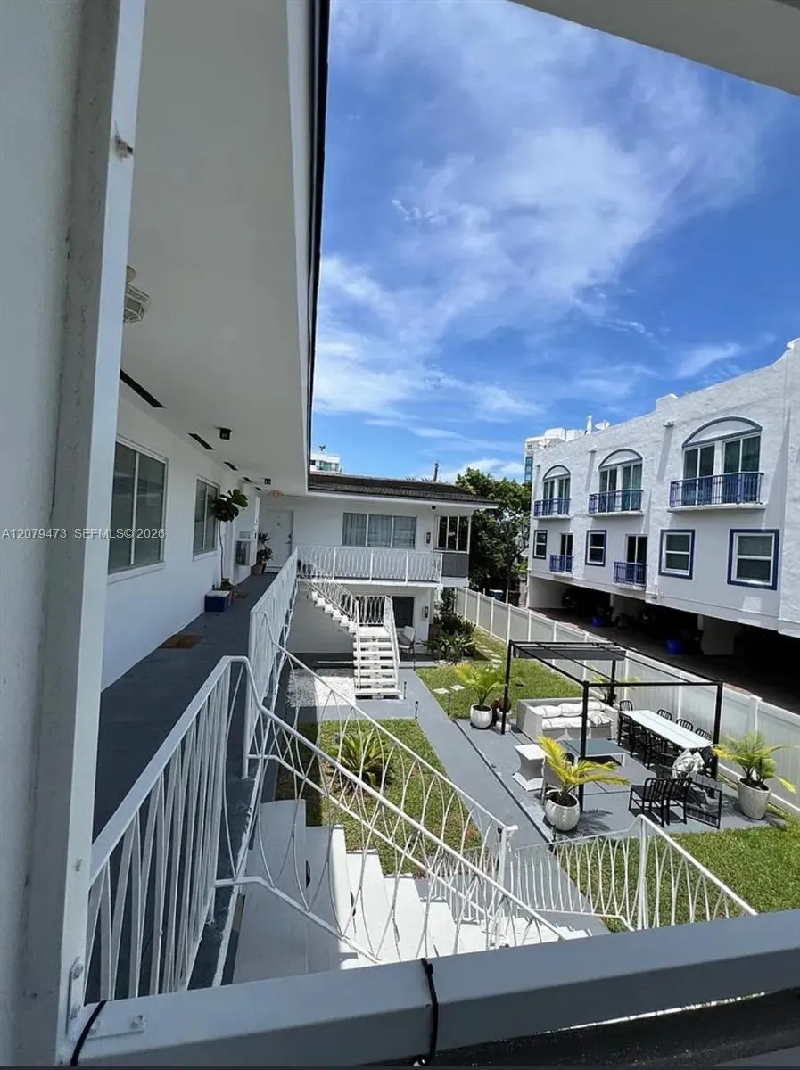 1135 101st St #4 Bay Harbor Islands, FL 33154