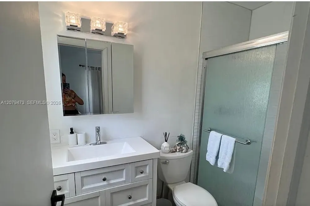 1135 101st St #4 Bay Harbor Islands, FL 33154