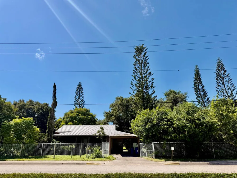 304 SE 4TH STREET Okeechobee, FL 34974