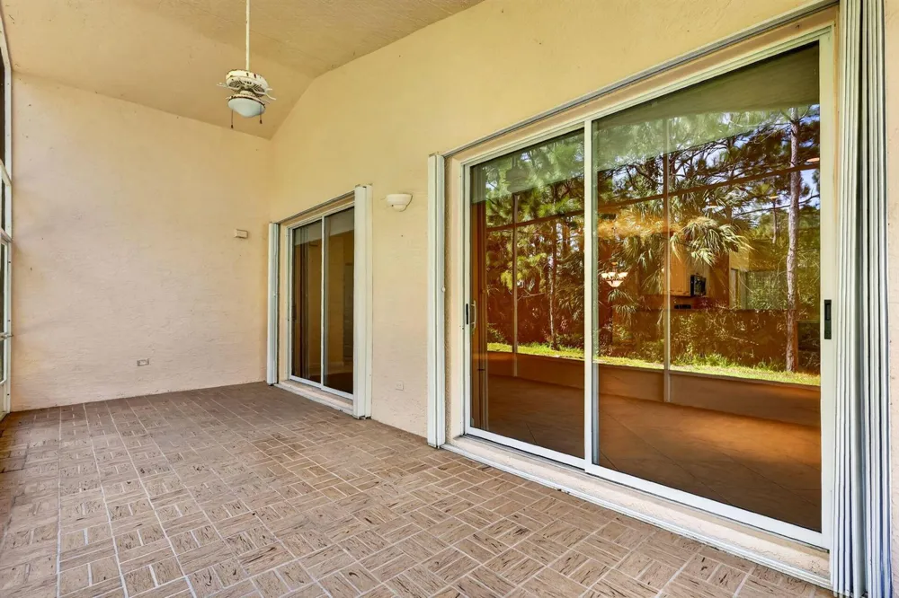 174 NW Lawton Road Port St. Lucie, FL 34986