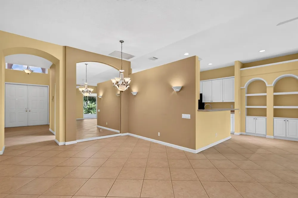 174 NW Lawton Road Port St. Lucie, FL 34986