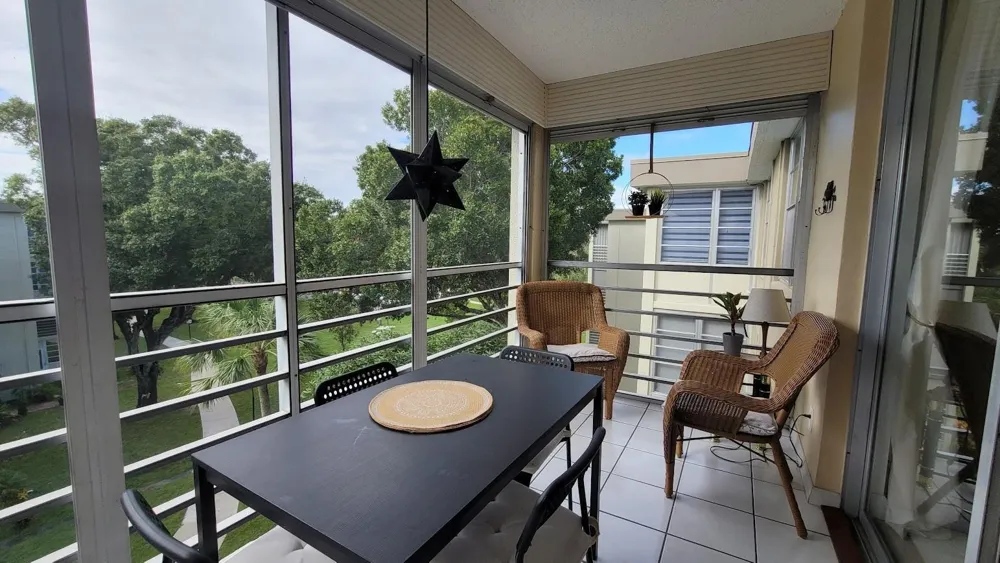 2901 NW 48th Avenue #461 Lauderdale Lakes, FL 33313