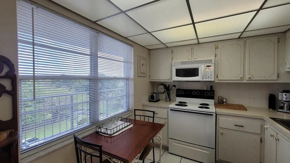 2901 NW 48th Avenue #461 Lauderdale Lakes, FL 33313