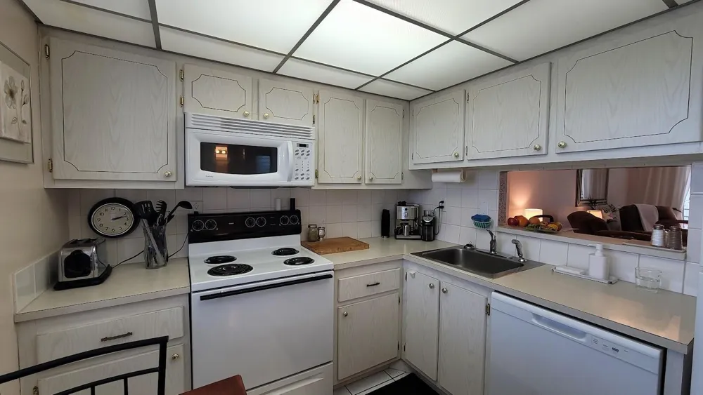 2901 NW 48th Avenue #461 Lauderdale Lakes, FL 33313