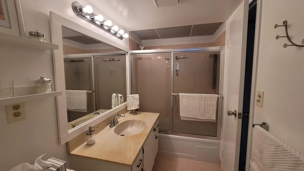 2901 NW 48th Avenue #461 Lauderdale Lakes, FL 33313