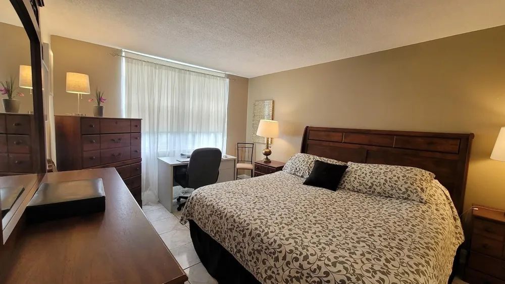 2901 NW 48th Avenue #461 Lauderdale Lakes, FL 33313