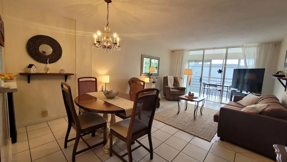 2901 NW 48th Avenue #461 Lauderdale Lakes, FL 33313