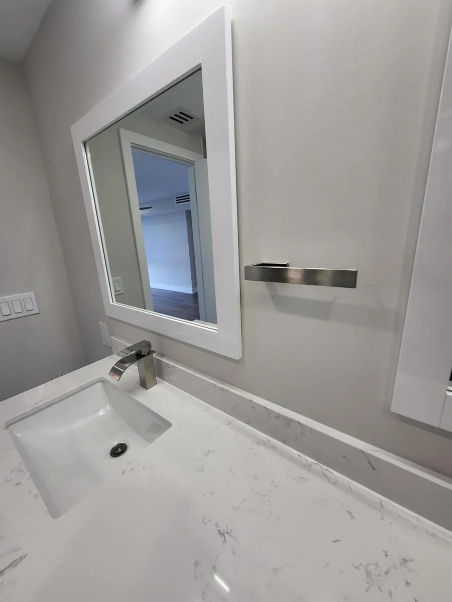 3100 NE 49th Street #701 Fort Lauderdale, FL 33308