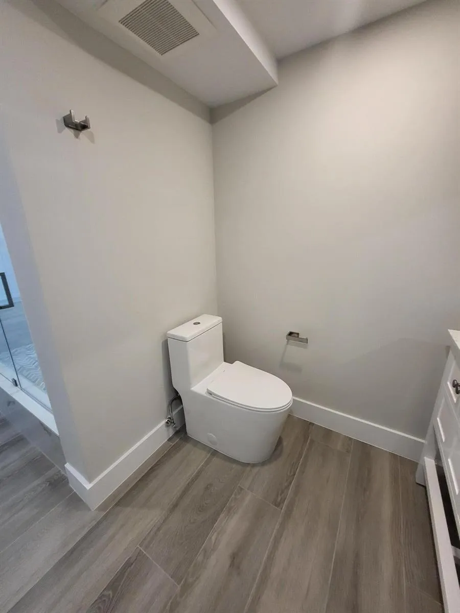 3100 NE 49th Street #701 Fort Lauderdale, FL 33308