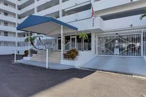 3100 NE 49th Street #701 Fort Lauderdale, FL 33308