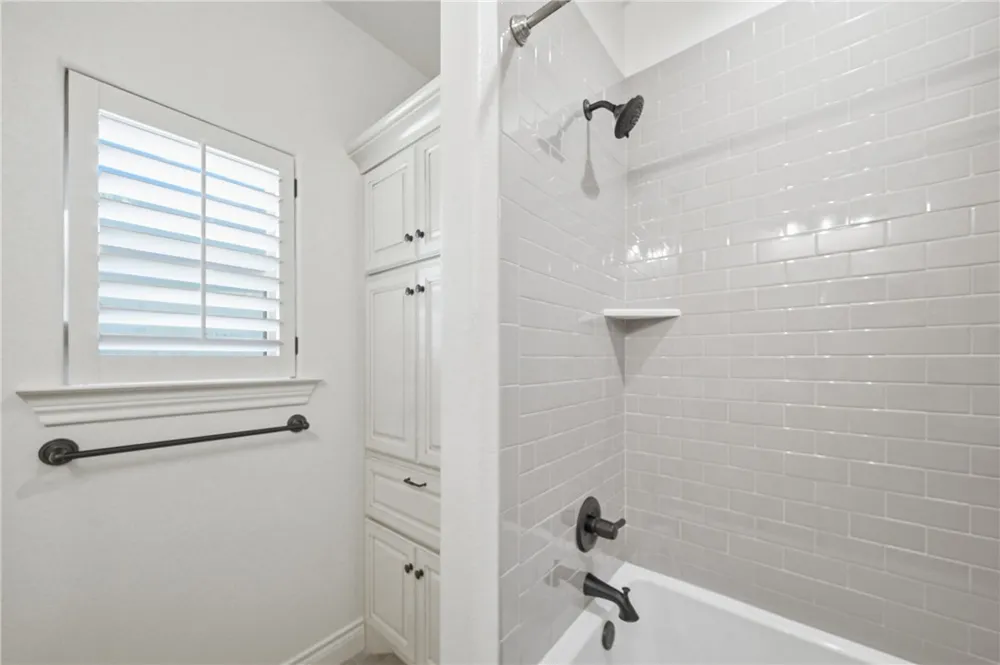 3533 Fairfax Green Bryan, TX 77808