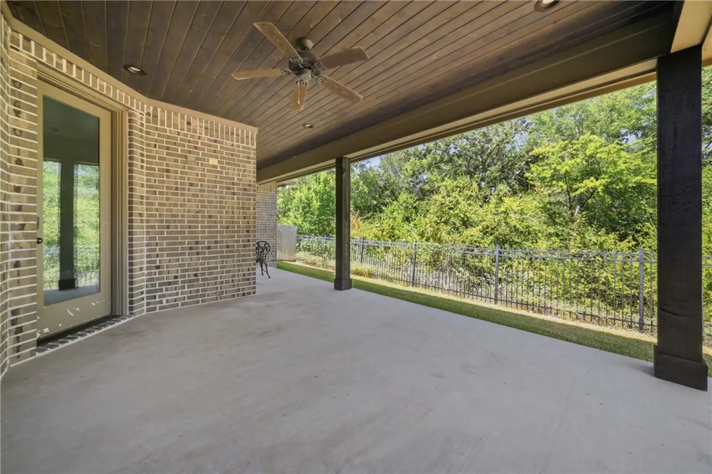 3533 Fairfax Green Bryan, TX 77808