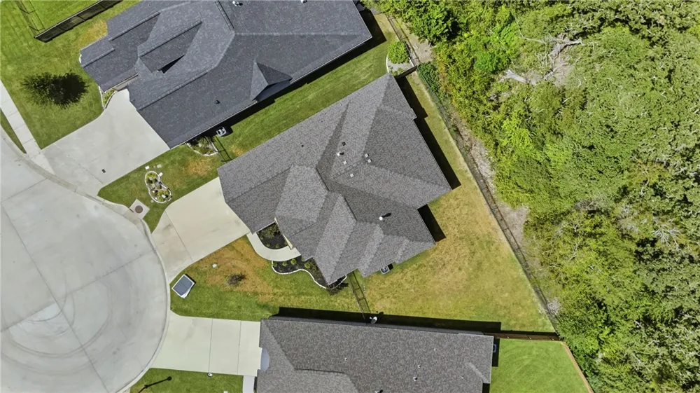 3533 Fairfax Green Bryan, TX 77808