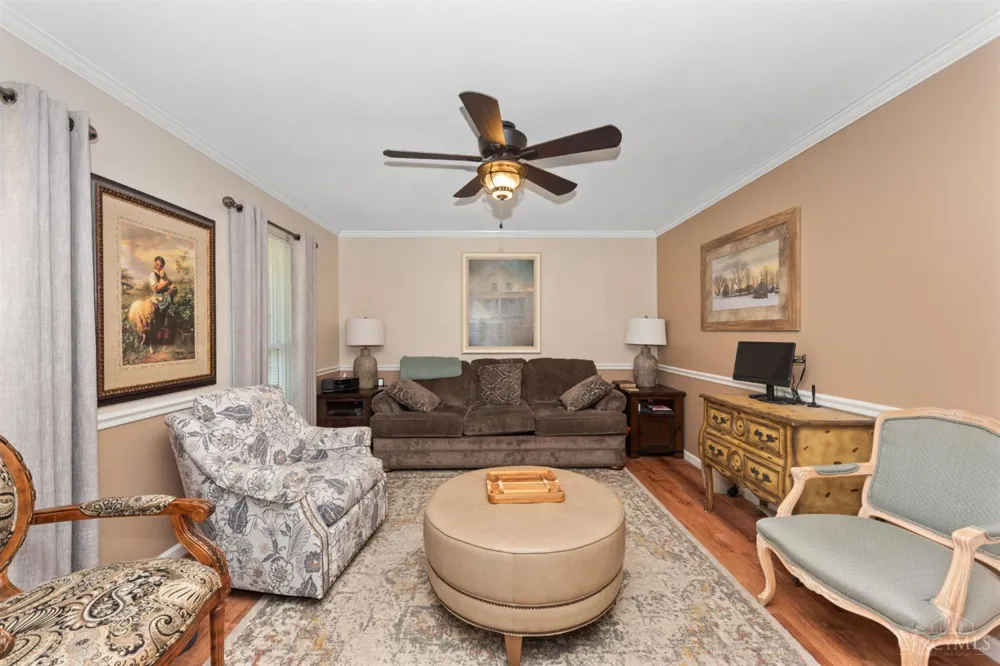 1295 Deblin Drive Miami, OH 45150