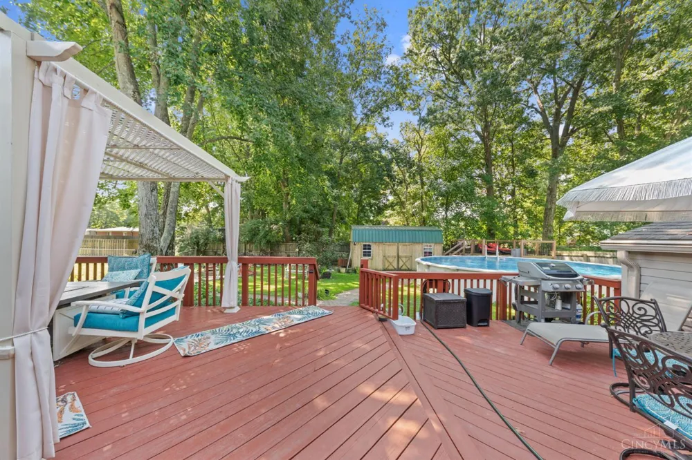 1295 Deblin Drive Miami, OH 45150