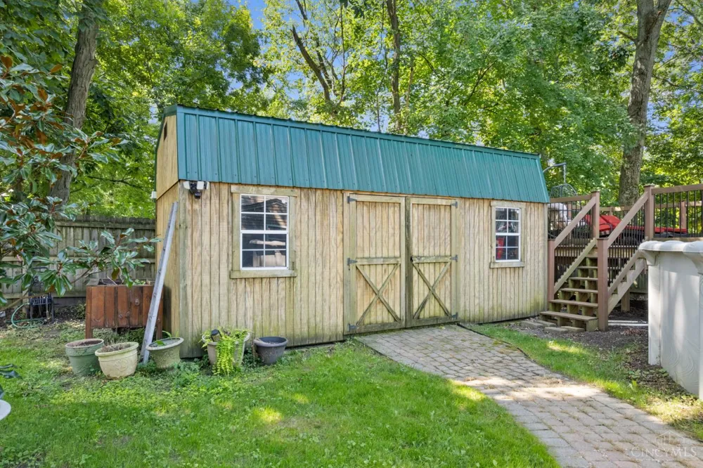 1295 Deblin Drive Miami, OH 45150