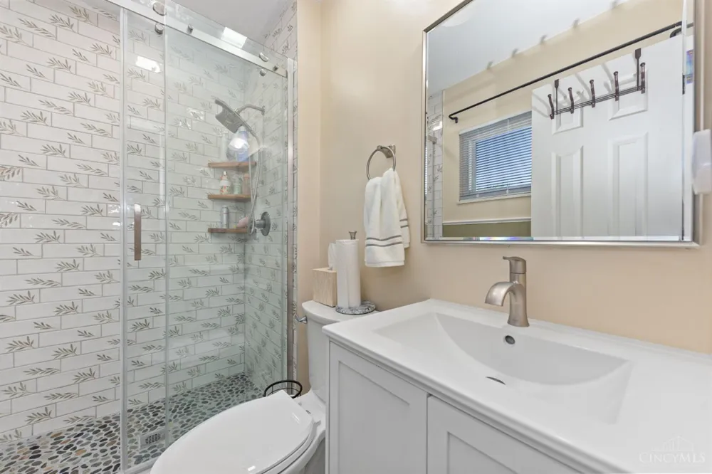 1295 Deblin Drive Miami, OH 45150