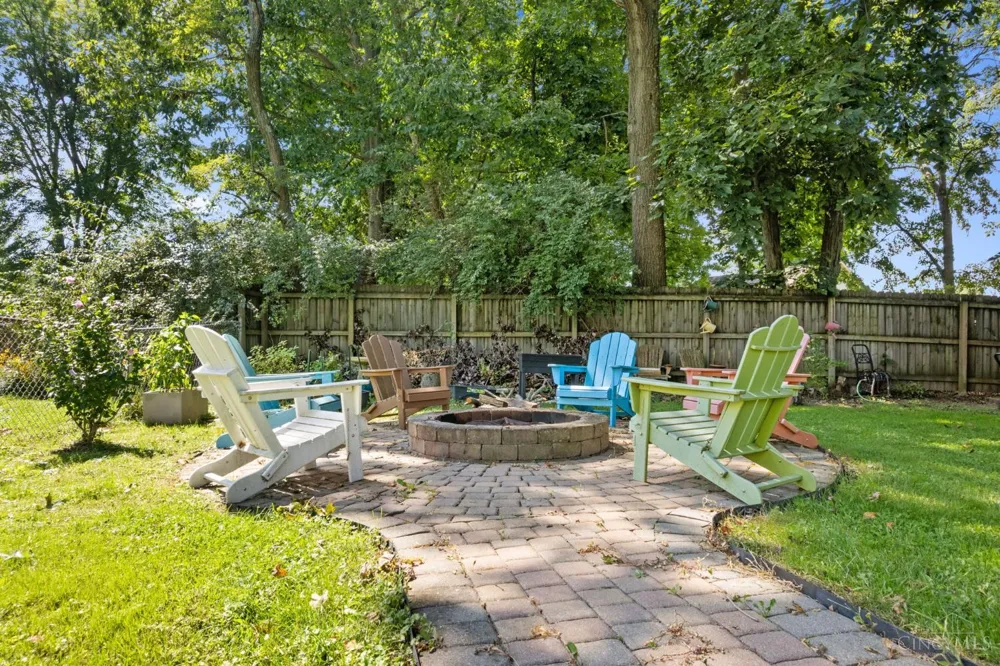 1295 Deblin Drive Miami, OH 45150