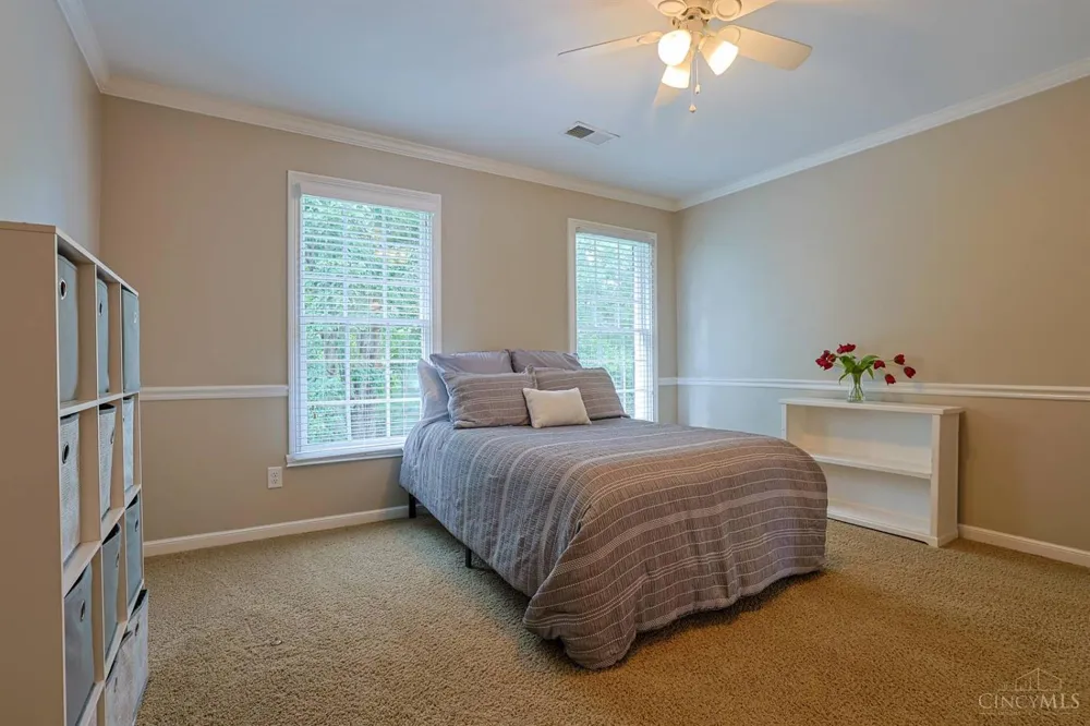 7265 Timberknoll Drive Cincinnati, OH 45242