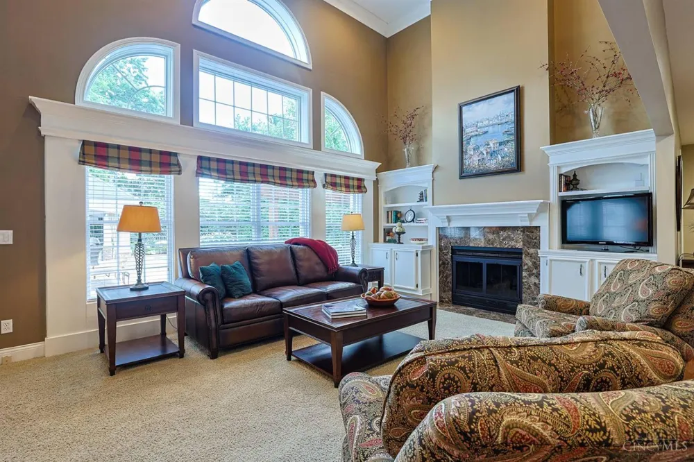 7265 Timberknoll Drive Cincinnati, OH 45242