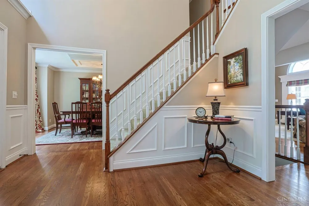 7265 Timberknoll Drive Cincinnati, OH 45242