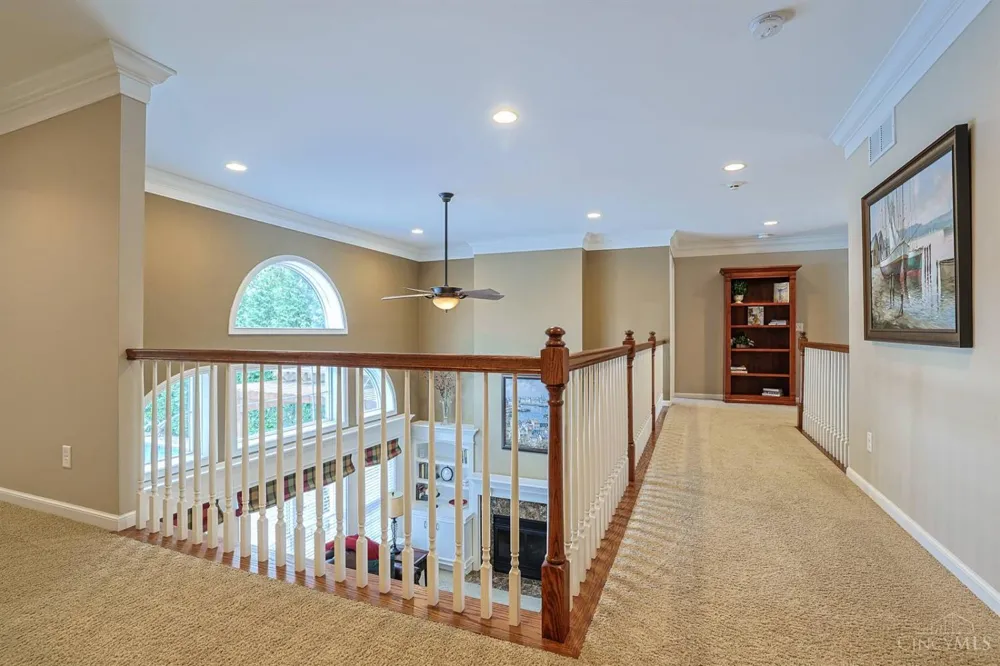 7265 Timberknoll Drive Cincinnati, OH 45242