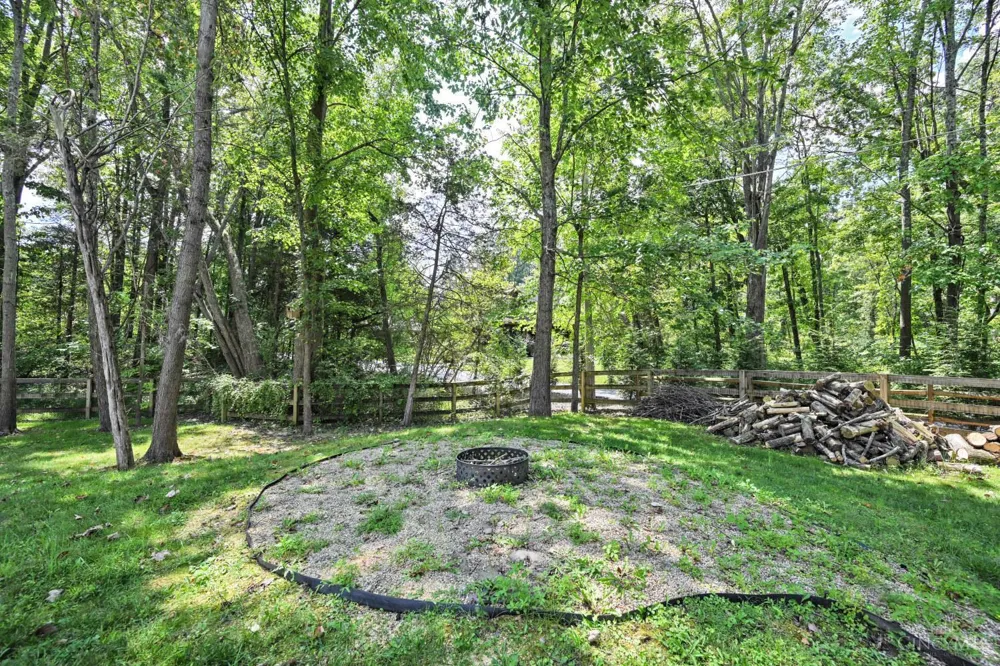 2131 St Rt 131 Stonelick, OH 45103