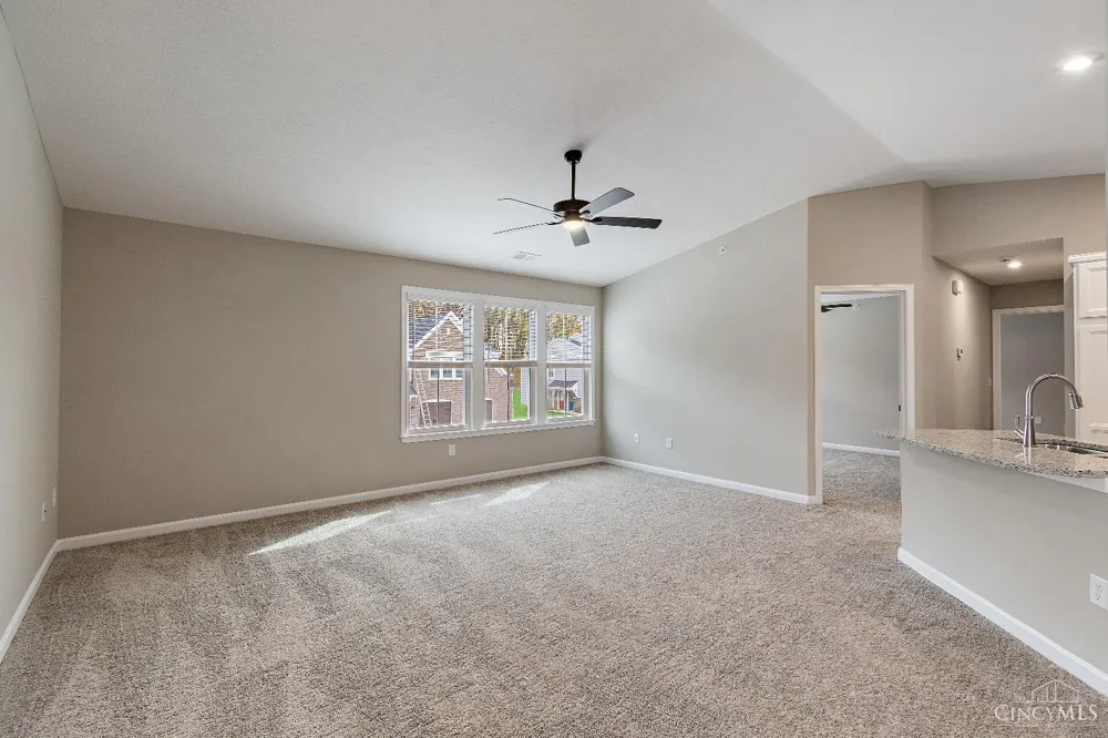 5881 Parkview Lane #305 Miami, OH 45150