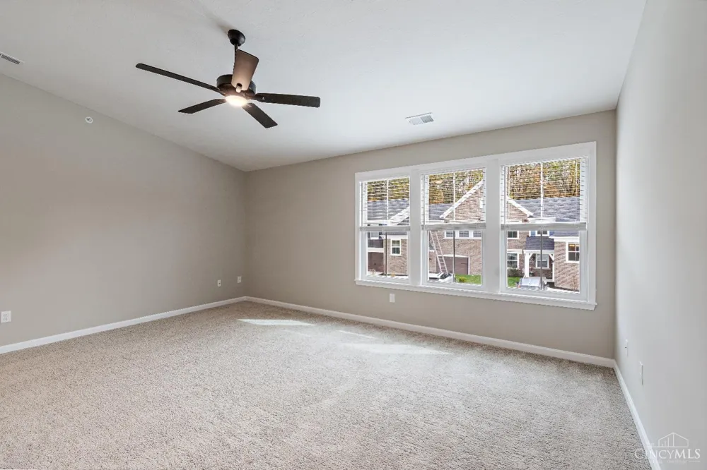 5881 Parkview Lane #305 Miami, OH 45150