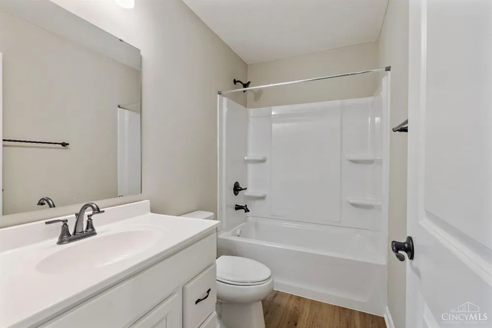 5881 Parkview Lane #305 Miami, OH 45150