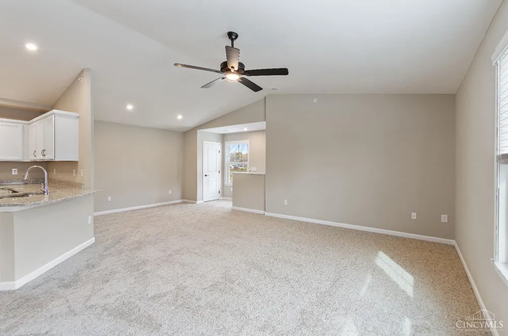 5881 Parkview Lane #305 Miami, OH 45150