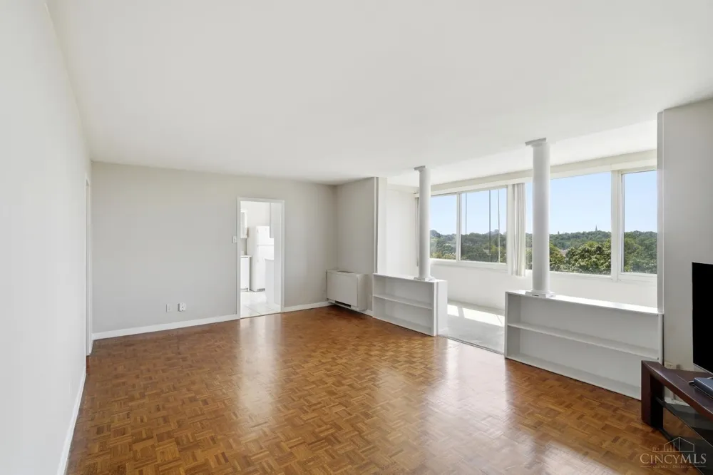 2324 Madison Road #910 Cincinnati, OH 45208