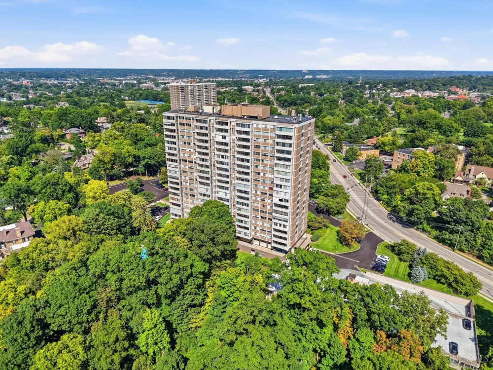 2324 Madison Road #910 Cincinnati, OH 45208