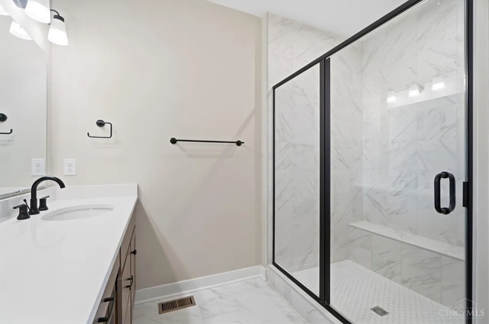 7418 Durham Place West Chester, OH 45069