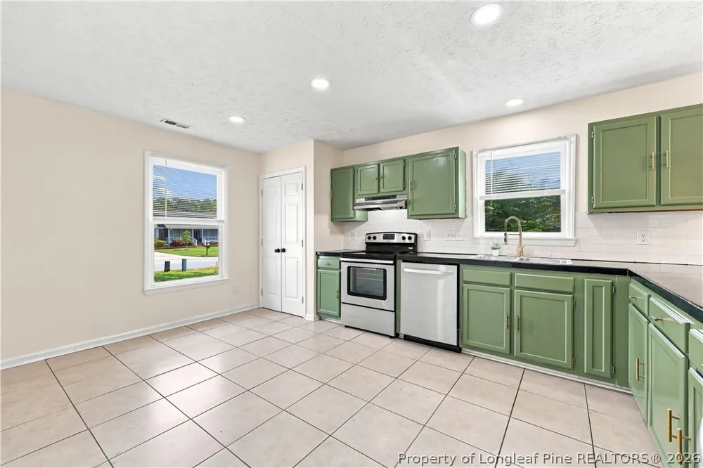 847 Santiato Drive Fayetteville, NC 28314